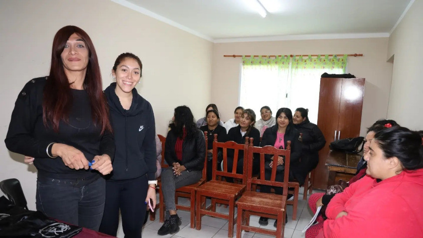 CURSO DE MAQUILLAJE, C.I.C., CENTRO DE INTEGRACIÓN COMUNITARIA, #GestionIssa