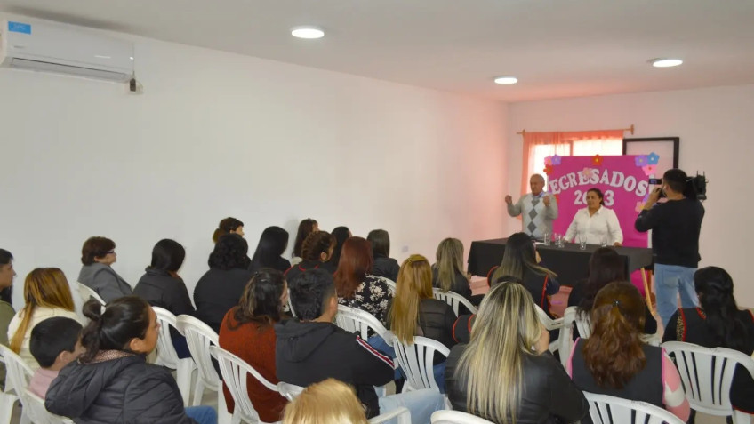 CURSO DE PELUQUERUA, COLORIMETRÍA, PELUQUERÍA