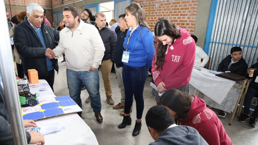 INTENDENCIA, EXPO FUTURA, ESCUELA TECNICA ROSMIRO BAZAN